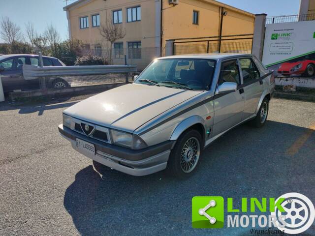Image 1/10 of Alfa Romeo 75 1.8 (1991)