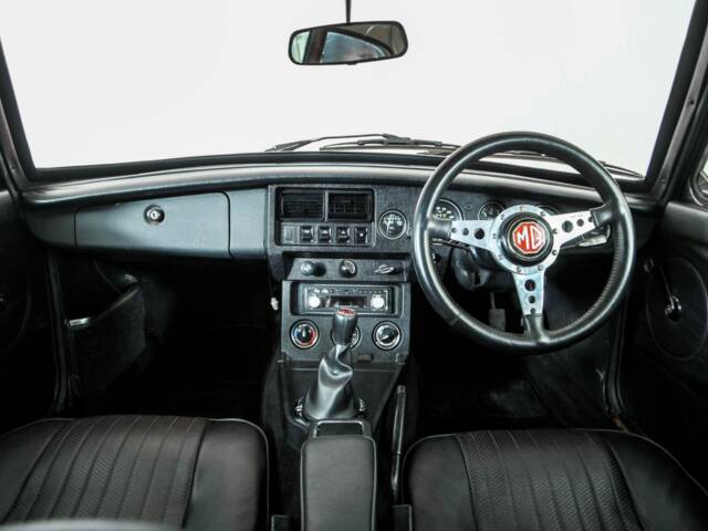 MG MGB GT V8 SEC