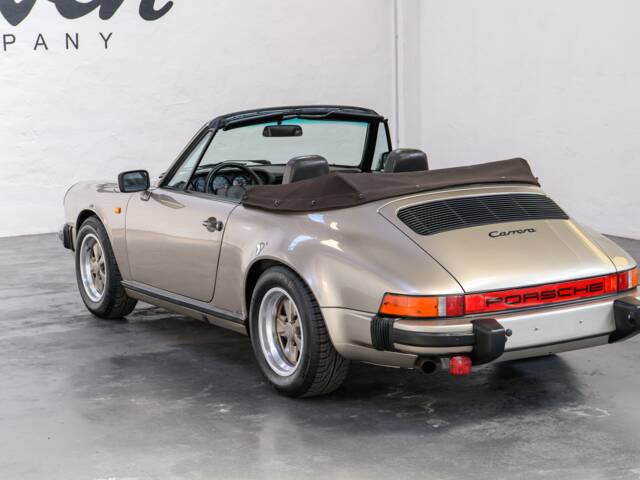 Porsche 911 Carrera 3.2