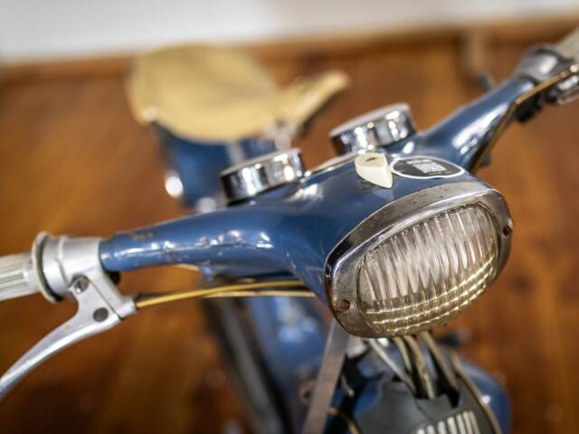 Victoria Vicky Luxus