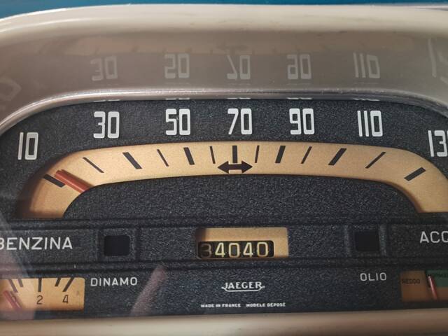 Alfa Romeo Dauphine R 1090