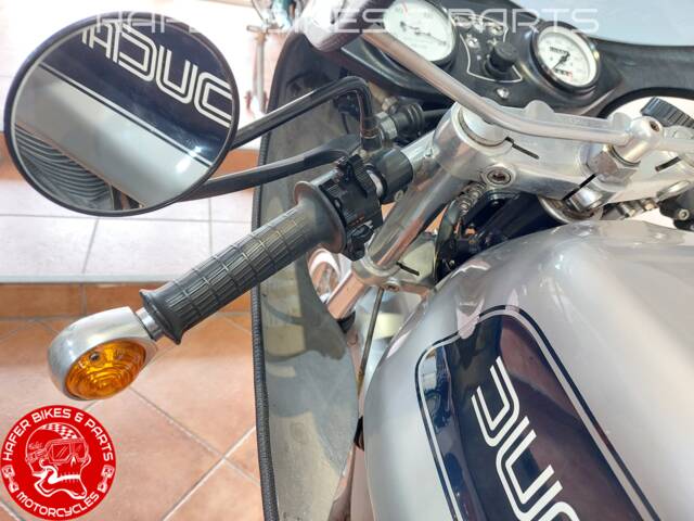Ducati 900 SS