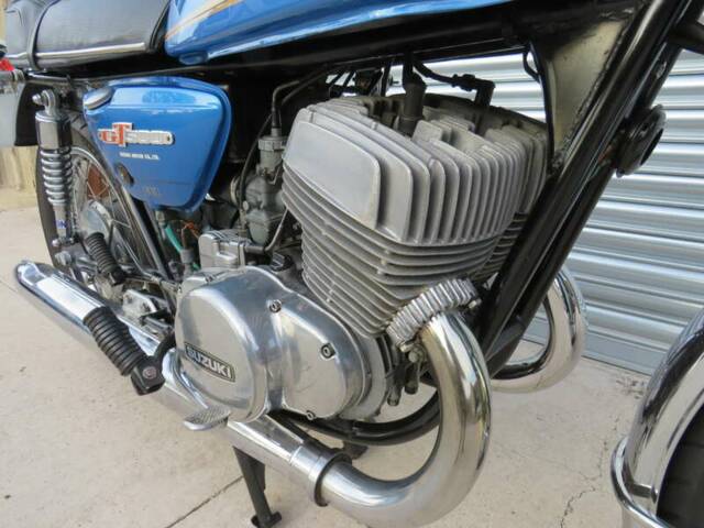 Suzuki GT 500