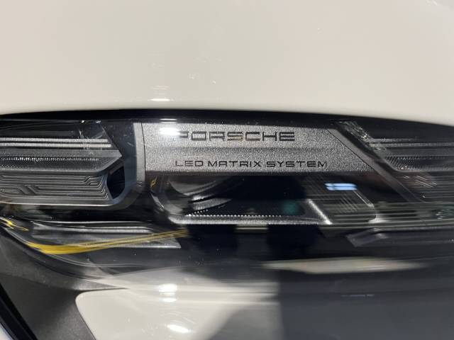 Porsche Taycan GTS Sport Turismo