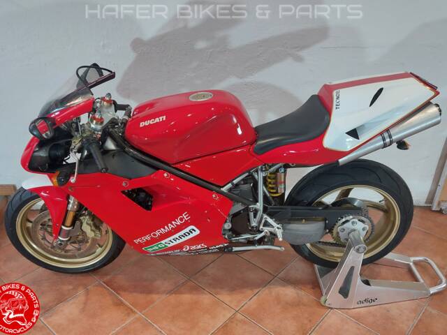Ducati 748 S