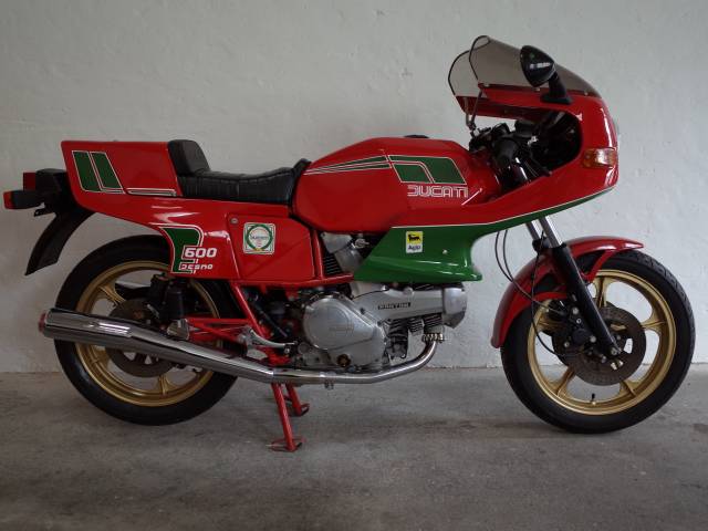 Bild 1/12 von Ducati DUMMY (1983)