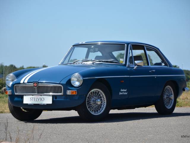 Immagine 1/27 di MG MGB GT (1968)