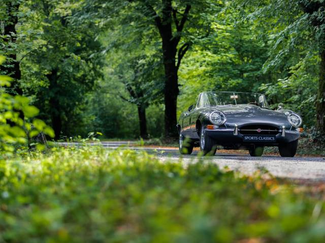 Jaguar E-Type 3.8