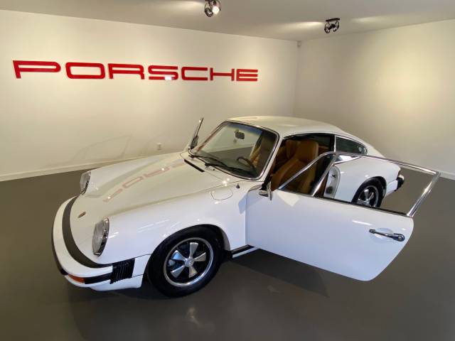 Porsche 911 2.7