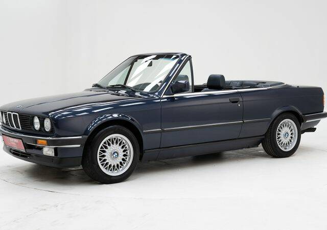 Bild 1/15 von BMW 325i (1986)
