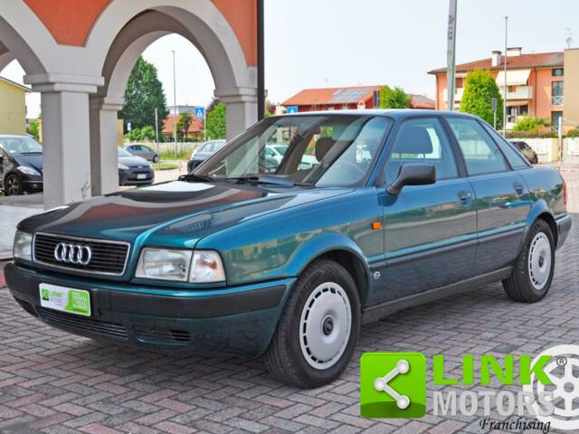 Bild 1/10 von Audi 80 - 2.0 E (1992)