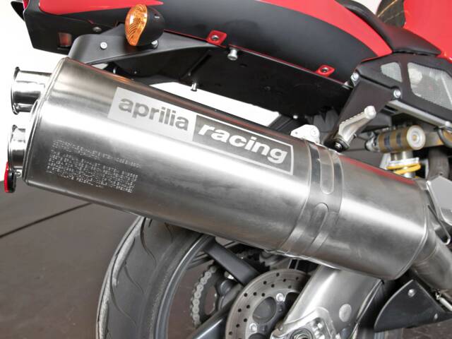 Aprilia RSV 1000 R