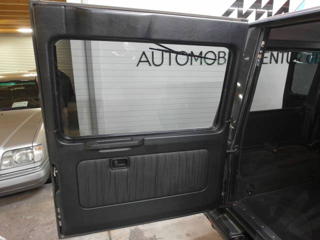 Mercedes-Benz 300 GE (SWB)
