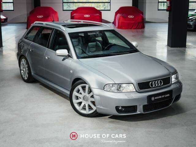 Audi RS4 Avant