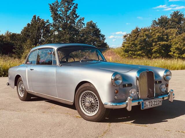 Image 1/19 of Alvis TD 21 (1959)