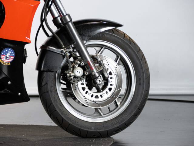 Kawasaki GPz 900 R Ninja