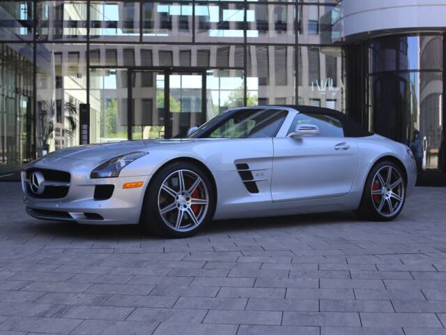 Mercedes-Benz SLS AMG Roadster