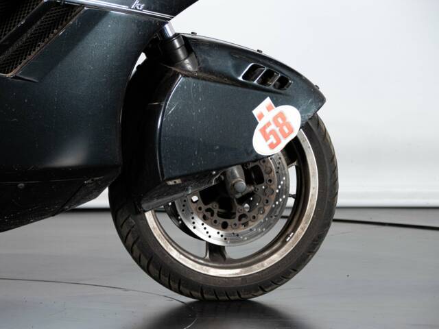 BMW K1