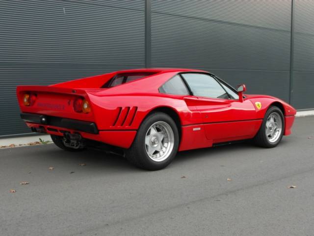 Ferrari 328 GTB