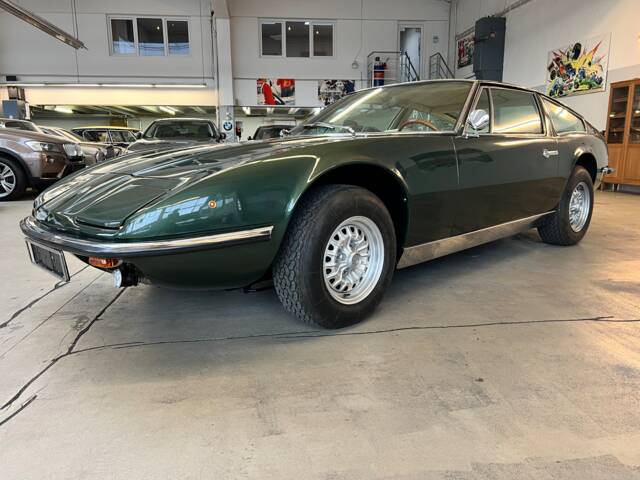 Maserati Indy 4200