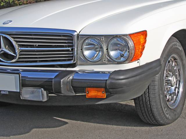 Mercedes-Benz 380 SL