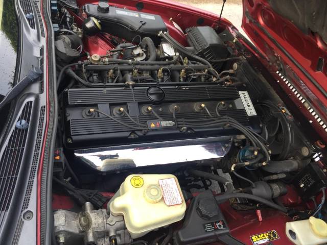 Jaguar XJ 40 3.2