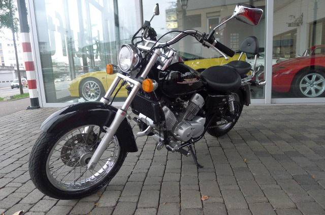 Honda VT 125C Shadow