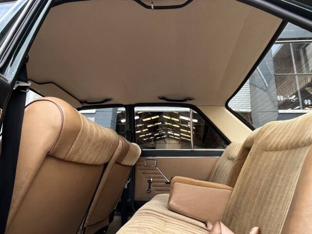Audi 100 LS