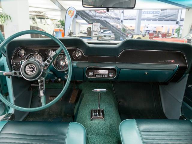 Ford Mustang 289