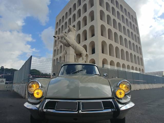 Bild 1/74 von Citroën ID 19 (1967)