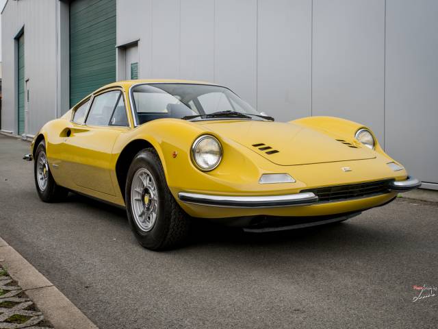 Image 1/44 de Ferrari Dino 246 GT (1970)