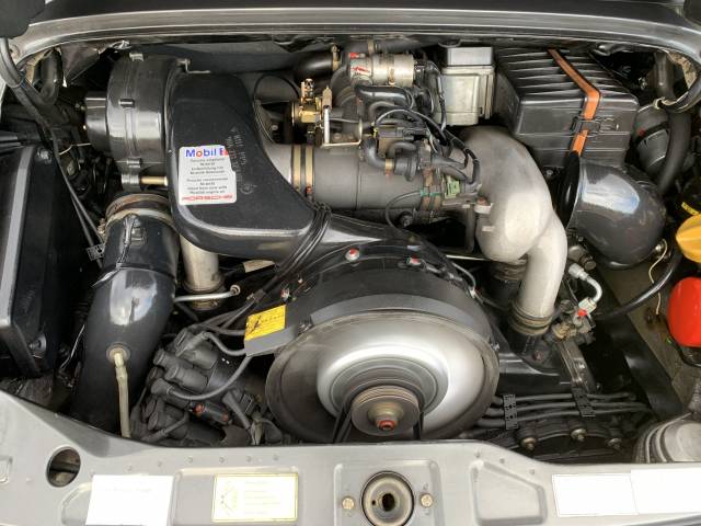 Porsche 911 Carrera 4