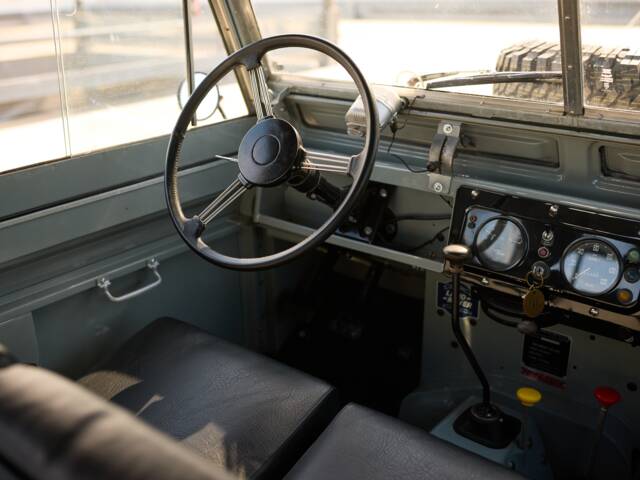 Land Rover 88