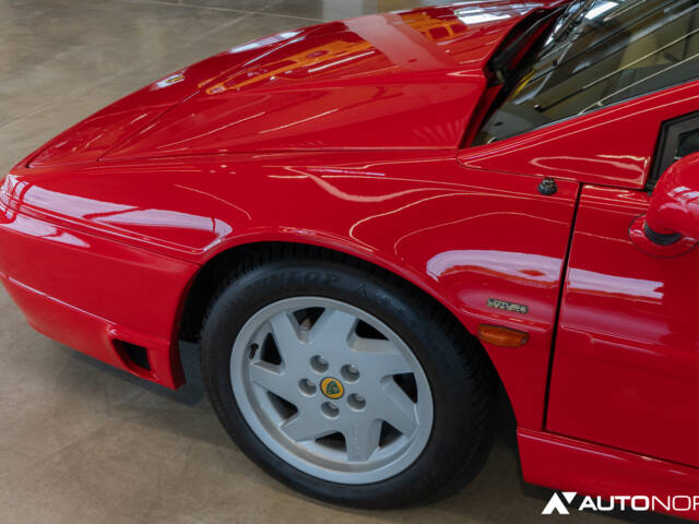 Lotus Esprit SE