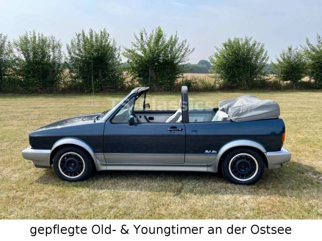 Bild 1/15 von Volkswagen Golf Mk I Convertible 1.8 (1990)