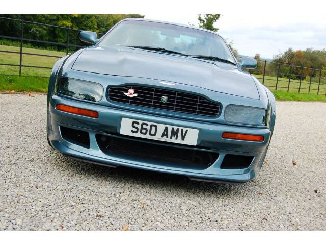 Immagine 1/13 di Aston Martin Vantage V600 (1998)