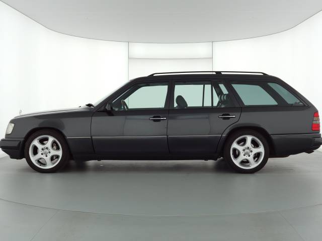 Mercedes-Benz 300 TE 24V