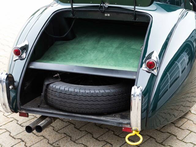 Jaguar XK 120 SE FHC