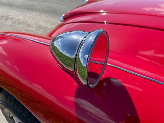 Austin-Healey 3000 Mk III (BJ8)