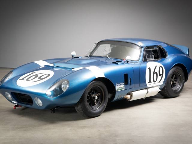 Immagine 1/46 di Shelby Daytona Cobra Coupe (1965)