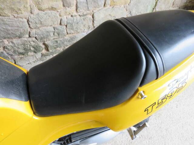 Triumph Daytona T595