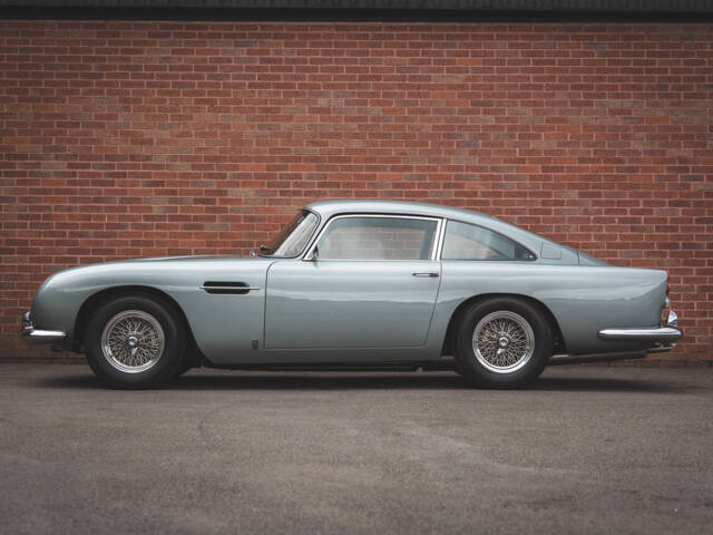 Aston Martin DB 5