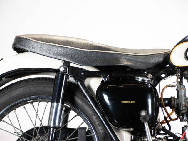 Triumph 6T Thunderbird