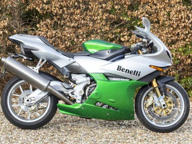 Benelli Tornado Tre 900