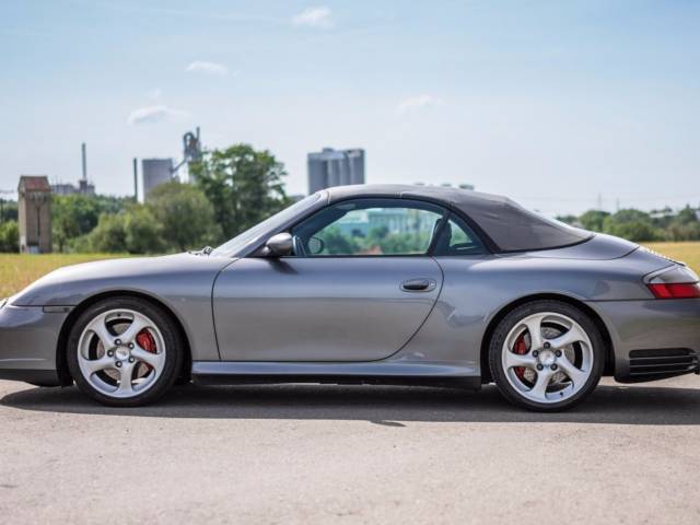 Porsche 911 Carrera 4S