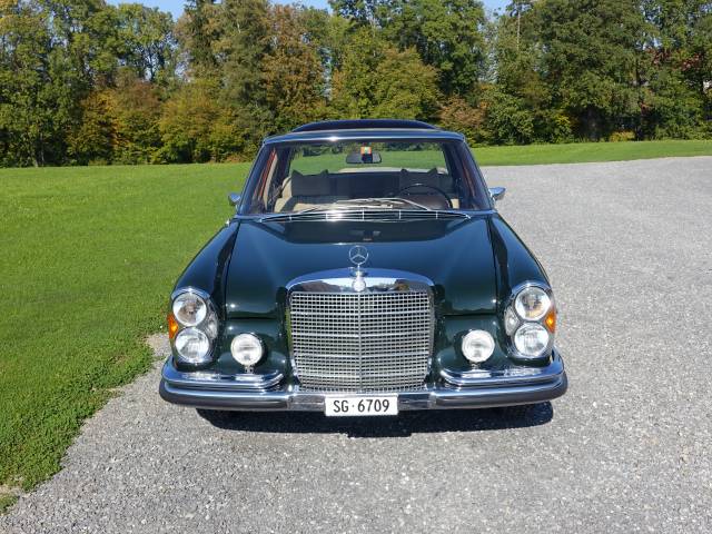 Mercedes-Benz 300 SEL 3.5