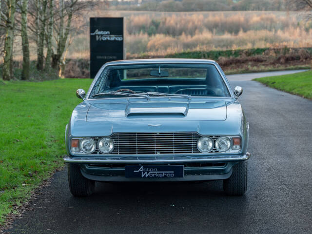 Aston Martin DBS Vantage