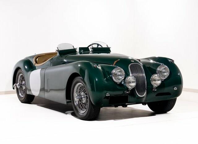 Image 1/7 of Jaguar XK 120 SE OTS (1953)