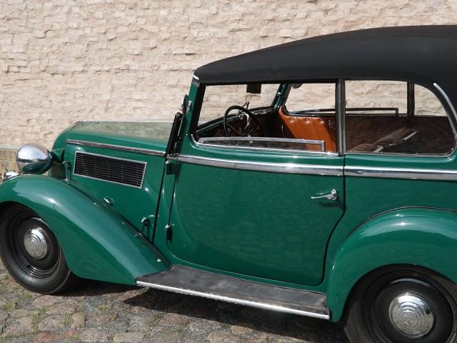 BMW 329