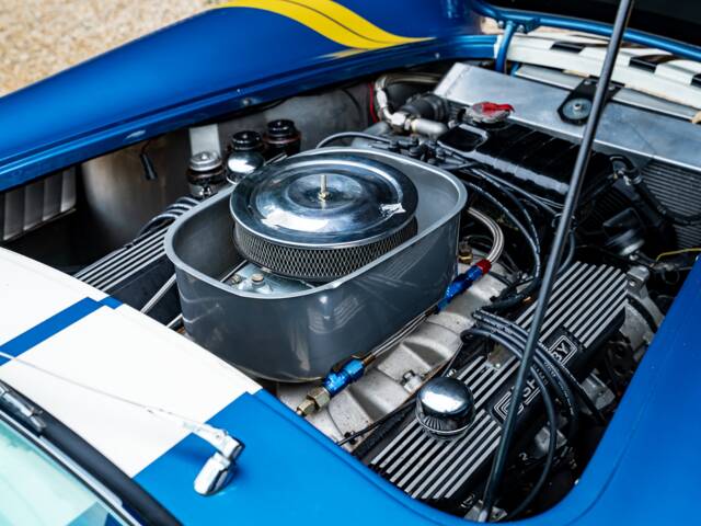 AC Cobra 427